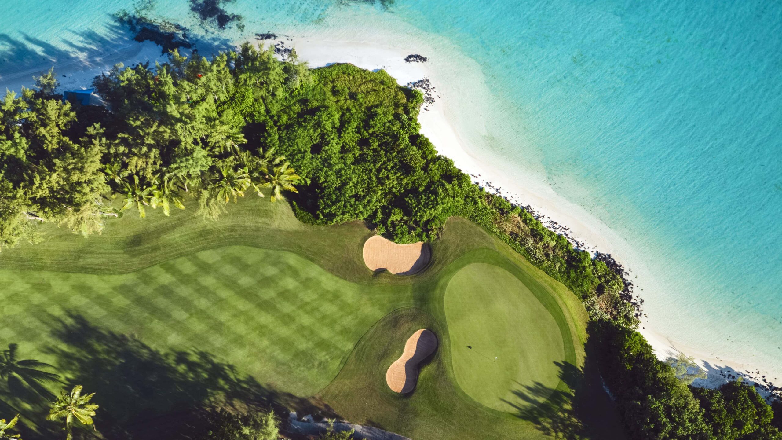 Mauritius:_Golfplatz_Draufsicht