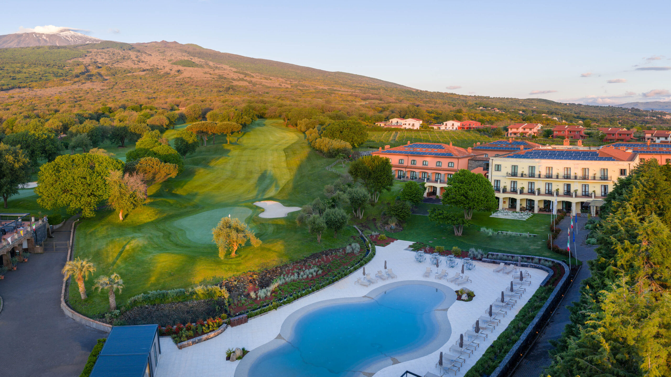 Picciolo Etna Golf Resort & Spa, Curio Collection by Hilton