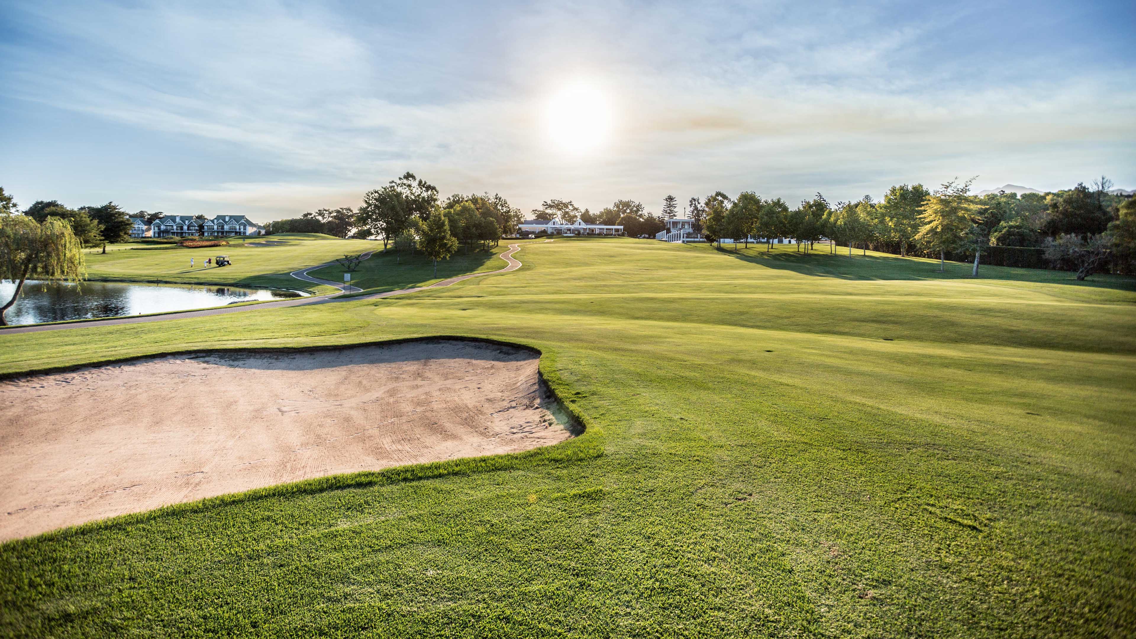 Golfplatz_Sonnenaufgang