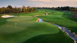 UAE Dubai Jumeirah Golf Earth Course Green