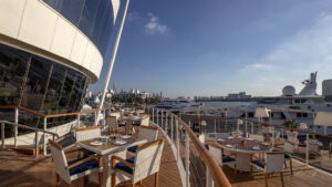 UAE Dubai Park Hyatt Dubai Boardwalk Deck
