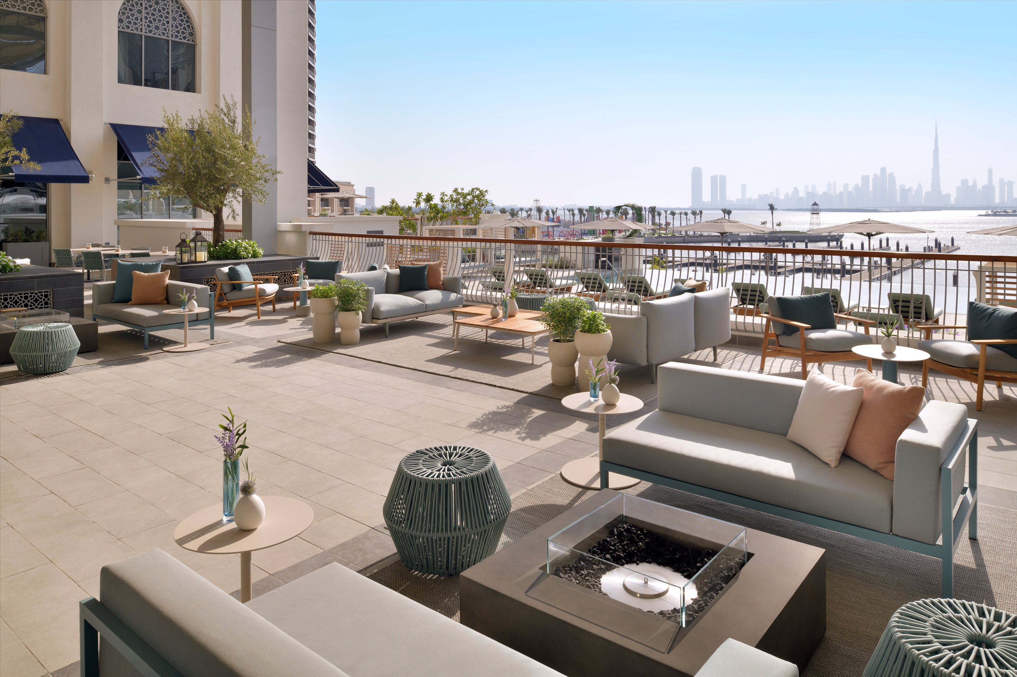 Vida Creek Harbour Terrasse 1
