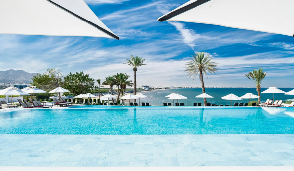 Pool Oman Golf