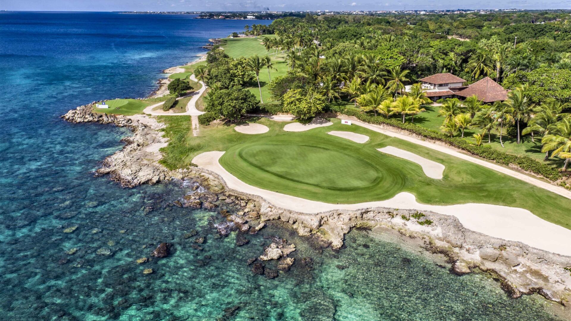 Dominikanischen Republik Golfplatz_am_Meer