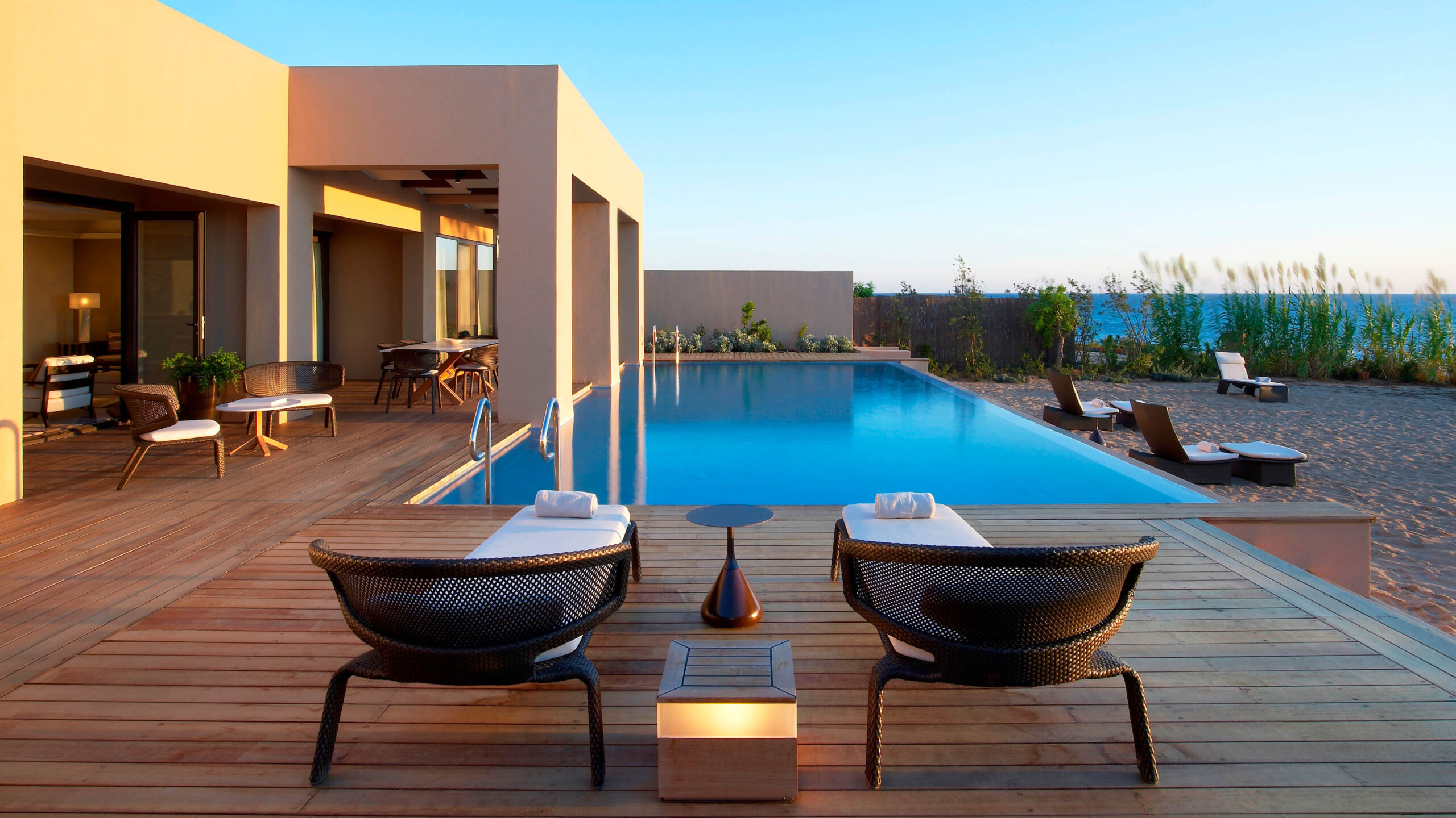 The Romanos, a Luxury Collection Resort